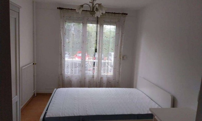 Rosny-sous-Bois Resort | 78 m² Private room ∙ 1 bedroom ∙ 1 guest