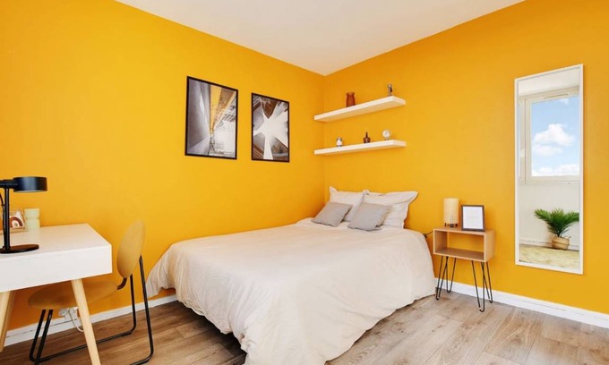 Le Kremlin-Bicetre Resort | 80 m² Private room ∙ 1 bedroom ∙ 5 guests