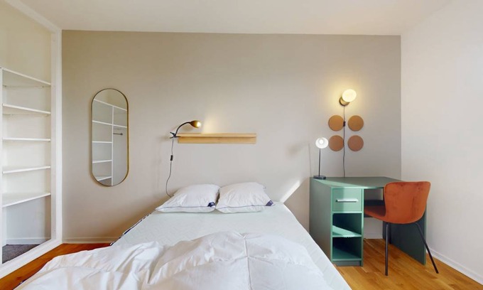 Gennevilliers Resort | 80 m² Private room ∙ 1 bedroom ∙ 2 guests