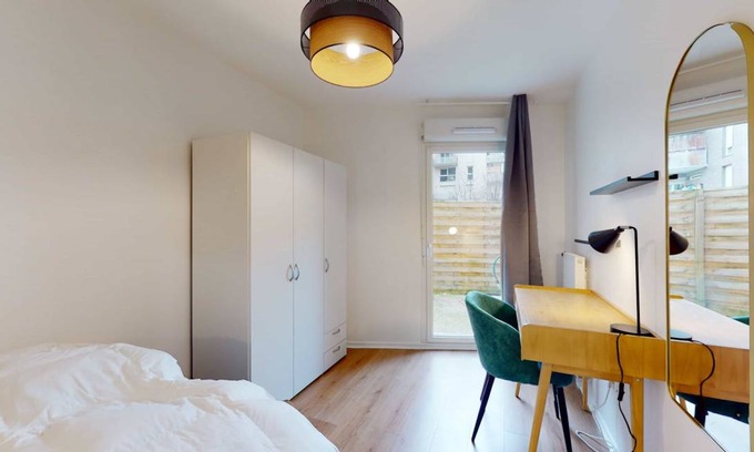 Bobigny Resort | 82 m² Private room ∙ 1 bedroom ∙ 2 guests