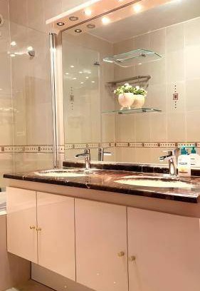Flandres Apartment | 90 m² Apartment ∙ 3 bedrooms ∙ 9 guests