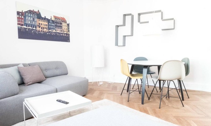 København NV Apartment | 95 m² Apartment ∙ 2 bedrooms ∙ 4 guests