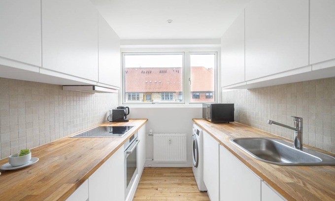 Frederiksberg Apartment | 96 m² Apartment ∙ 2 bedrooms ∙ 4 guests