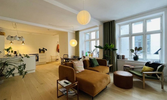 Copenhagen K Apartment | 96 m² Apartment ∙ 2 bedrooms ∙ 4 guests