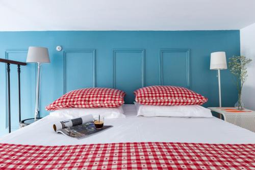 Quartier de la Porte-Saint-Denis Apartment | Artisan Lofts near Marais