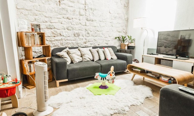 17th Arrondissement Apartment | Beautiful apartment in Batignolles