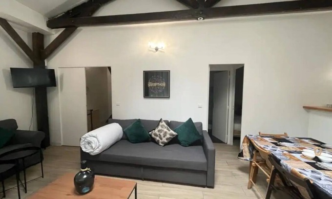 Charonne Apartment | BEST COZY LOFT PARIS
