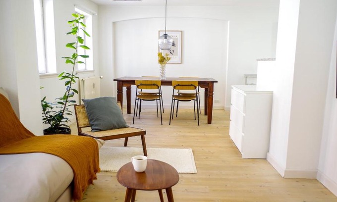 Copenhagen K Apartment | Bright apartment next to the King's Garden
