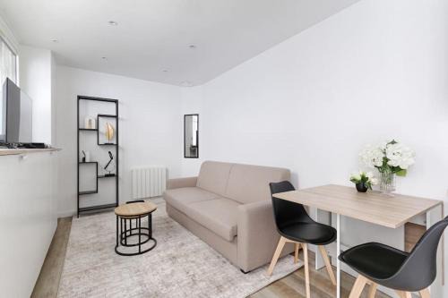Vincennes Apartment | Château de Vincennes : Charmant Studio