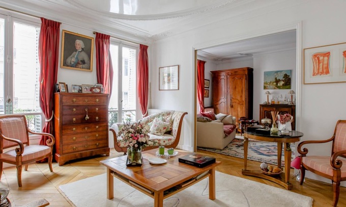 15th Arrondissement Apartment | Charming apartment - district Vaugirard by Weekome