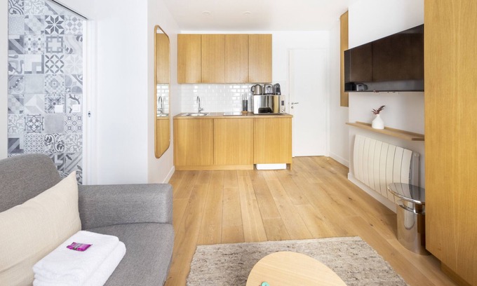 Quartier de la Plaine-de-Monceaux Apartment | Charming studio - 17th ed - Mobility lease