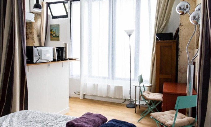 Quartier de la Salpetriere Apartment | Charming studio near Jardin des Plantes