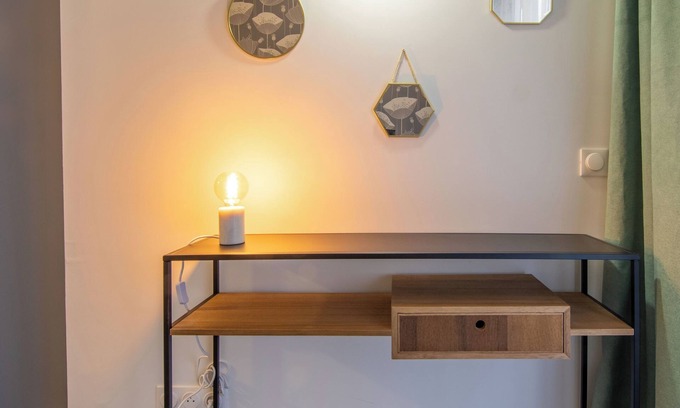 12th Arrondissement Apartment | Chic and Central Studio Apartment in Paris
