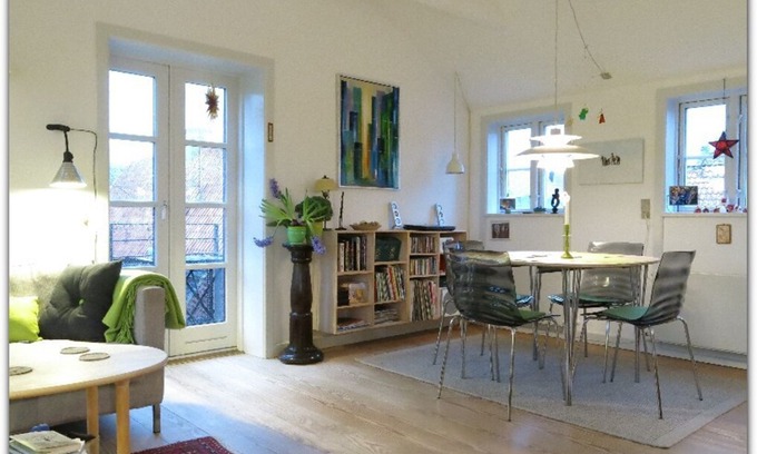 Christianshavn Apartment | City Apartment in Copenhagen with 2 bedrooms sleeps 3