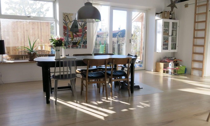 Amager Apartment | City Apartment in Copenhagen with 3 bedrooms sleeps 5