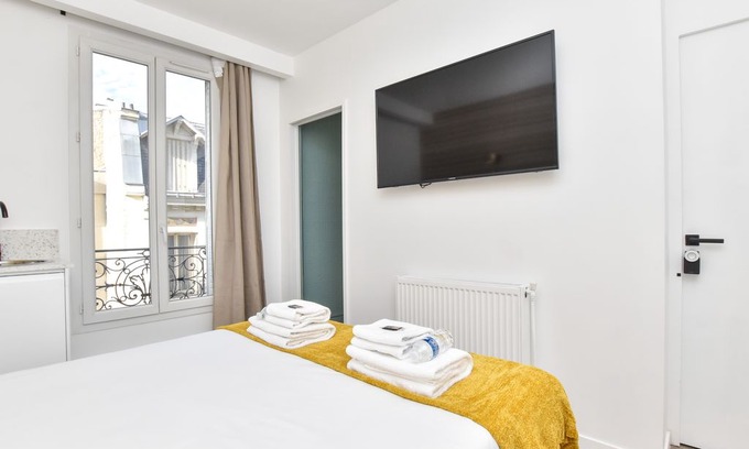 Quartier de Javel Apartment | Cosy Studio - Tour Eiffel / Champs de Mars 8A