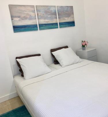 Malakoff Apartment | Cozy Malakoff Studio - Near Paris