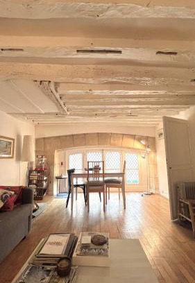 Saint-Thomas-d'Aquin Apartment | Cozy Parisian apartment in Saint Germain des Prés