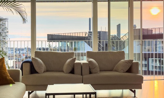 Amager Apartment | Exclusive Penthouse with Sunset Views