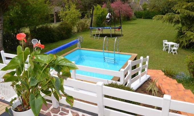 Saint-Thibault-des-Vignes Villa | 140 m² Villa ∙ 4 bedrooms ∙ 9 guests