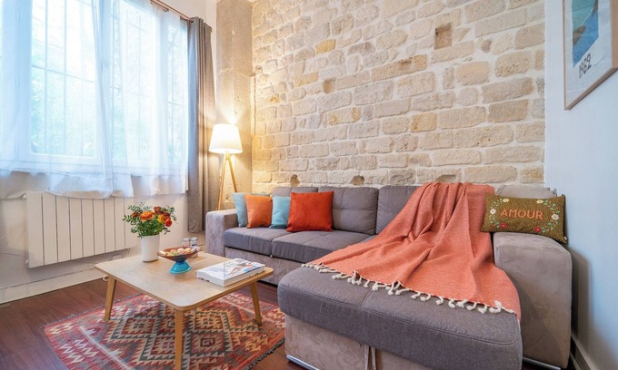 Arsenal Apartment | Happy Stay Paris - Marais Garden Loft