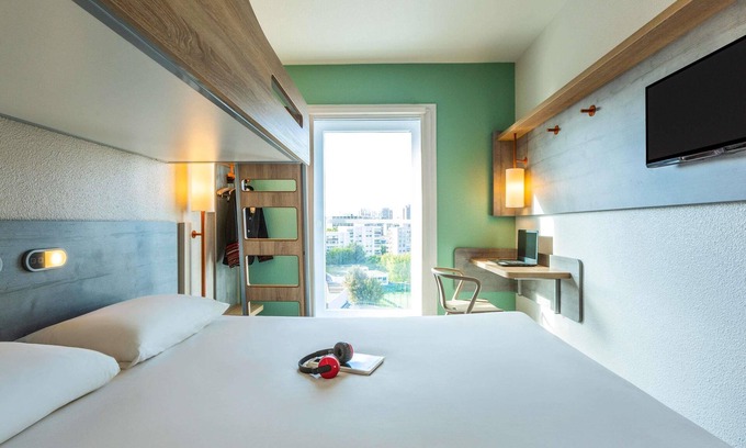 Le Kremlin-Bicetre Hotel | ibis budget Paris Porte d' Italie Ouest