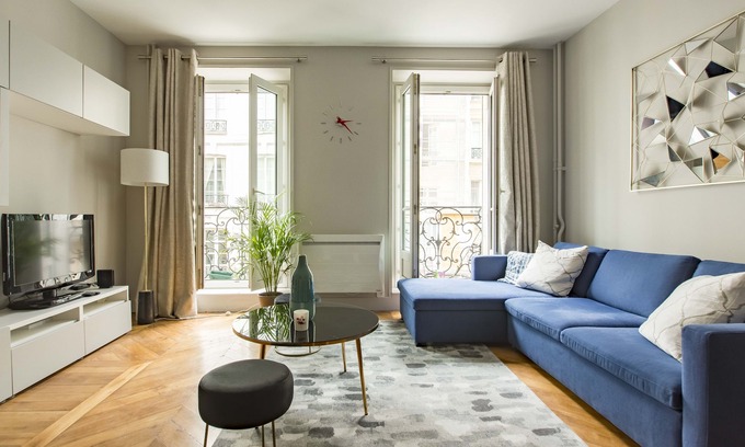 Saint-Merri Apartment | Jazzy Blues by Châtelet, by Veeve