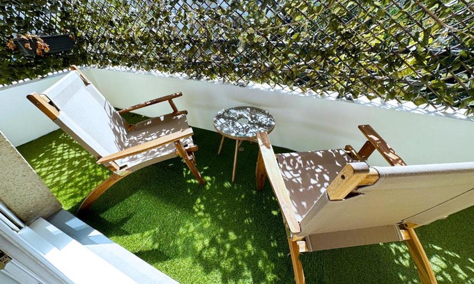 Saint-Denis Apartment | L'écrin du stade By UTA HOUSE