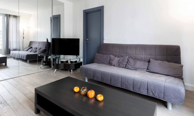 15th Arrondissement Apartment | La Croix Nivert I Elegant 1 Bed in Paris