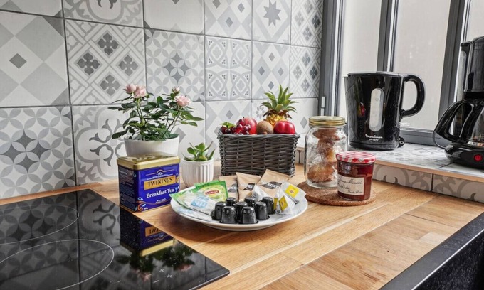 Arsenal House | Lavie Maison: Marais & Historic & Central