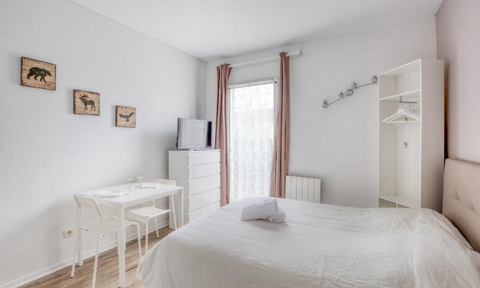 Magny-le-Hongre Apartment | Le Petit Magny
