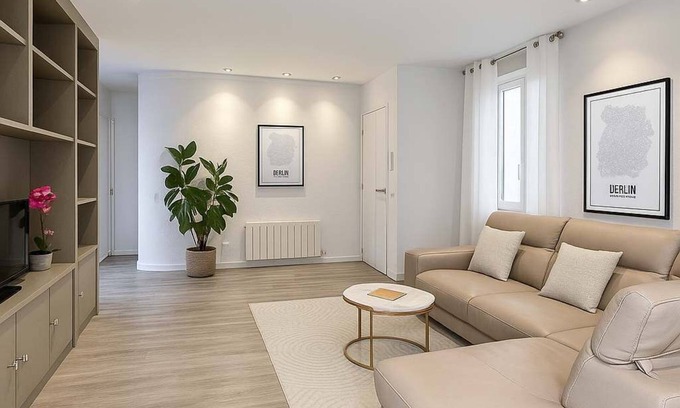 Saint-Thomas-d'Aquin Apartment | Luxury 2-bedroom apartment in the 7th - Paris