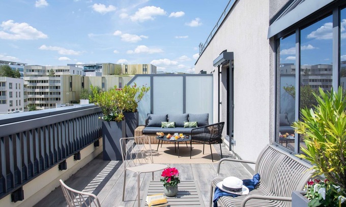 Quartier de la Salpetriere Hotel | Mercure Paris Bercy Bibliothèque