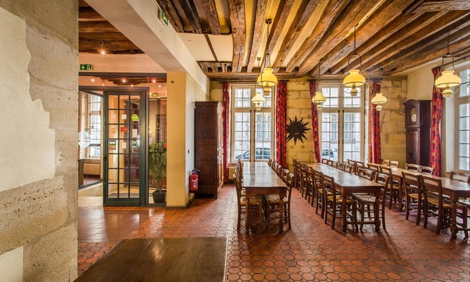 4th Arrondissement Hostel | MIJE Marais - Hostel