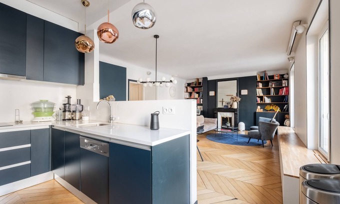 6th Arrondissement Apartment | Modernist Blues in Saint Germain, by Veeve