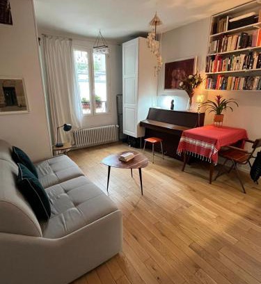 Montmartre Apartment | Montmartre Bright & Quiet