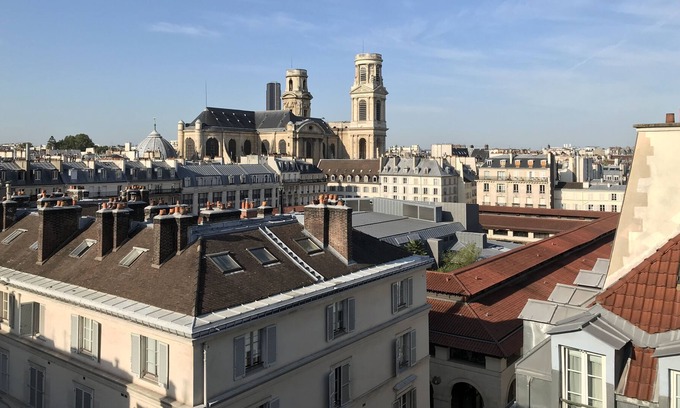 6th Arrondissement Apartment | Paris 6th apartment in the heart of Saint Germain