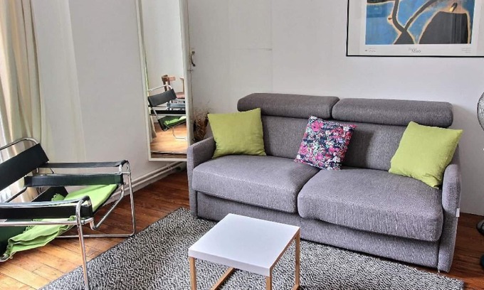 Quartier de l'Ecole-Militaire Apartment | Parisian Home|107368|1 chambre|Raspail - Sèvres- Babylone