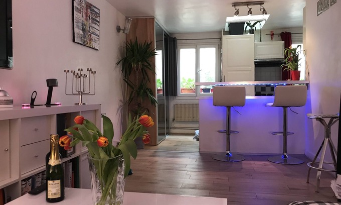 Arts-et-Metiers Apartment | Quiet duplex in the center of Paris