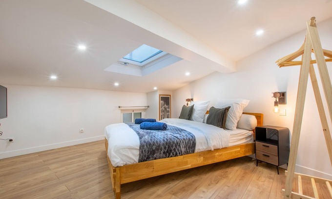 Saint-Victor Apartment | SPACIOUS apartment close to NOTRE DAME 6/8 P