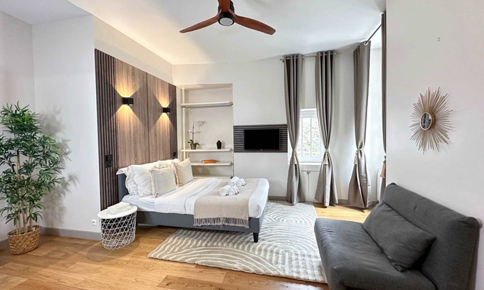 Saint-Thomas-d'Aquin Apartment | Studio flat ∙ 3 guests