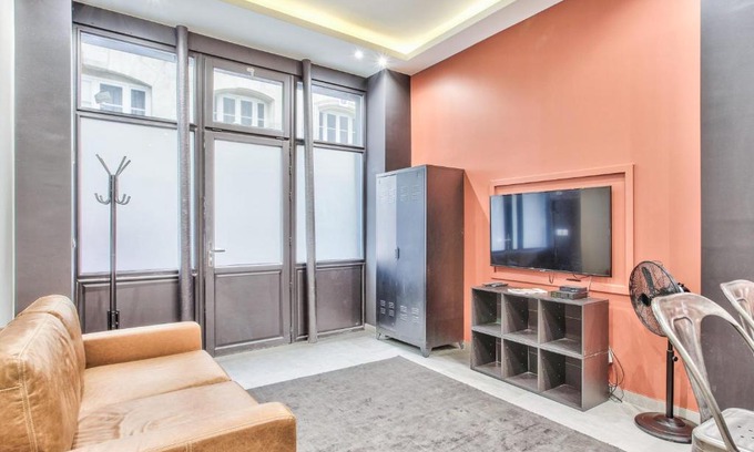 Saint-Merri Apartment | Studio Rambuteau - Welkeys