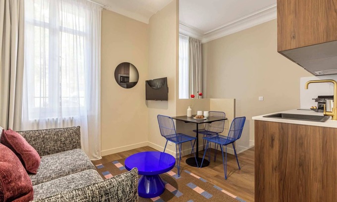 Quartier de la Plaine-de-Monceaux Apartment | Sweett | Villiers I - One Bedroom Apartment, Sleeps 4