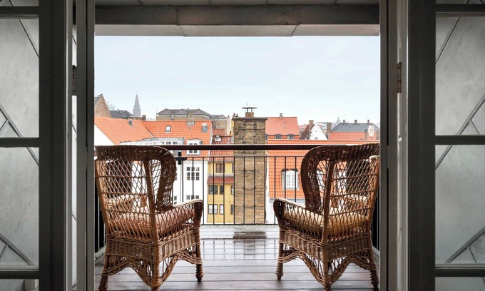 Christianshavn Apartment | The Apartment Upstairs by Boutique | Canal PH