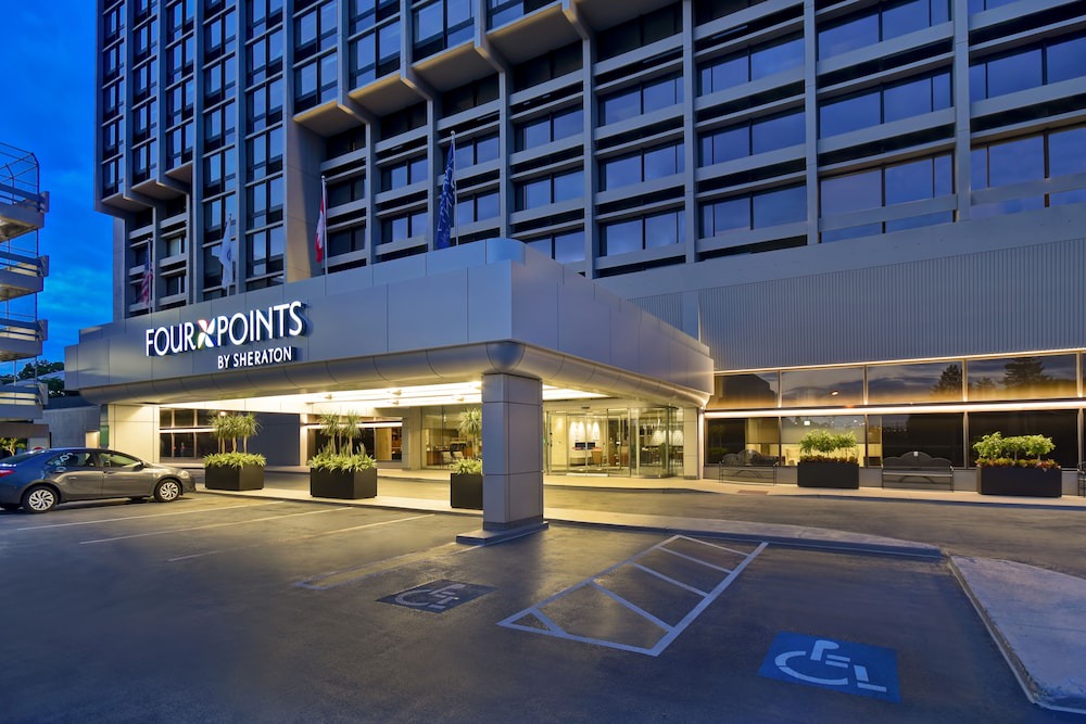 Newton Corner Hotel | Four Points by Sheraton Boston Newton