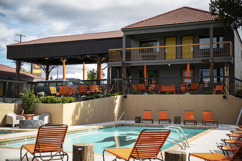 Orchard District Hotel | Campfire Hotel