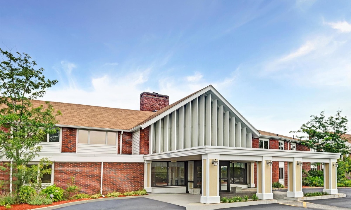 Seekonk Hotel | Ramada by Wyndham Seekonk Providence Area