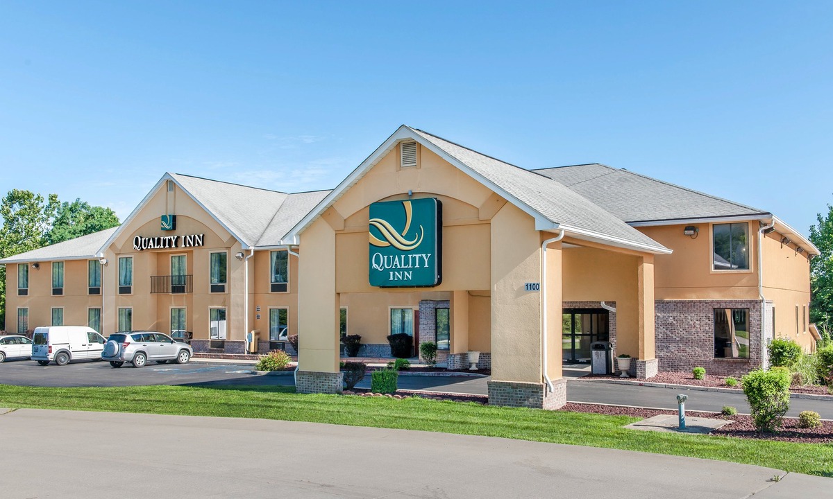 Bloomington Hotel | Quality Inn Bloomington Near University