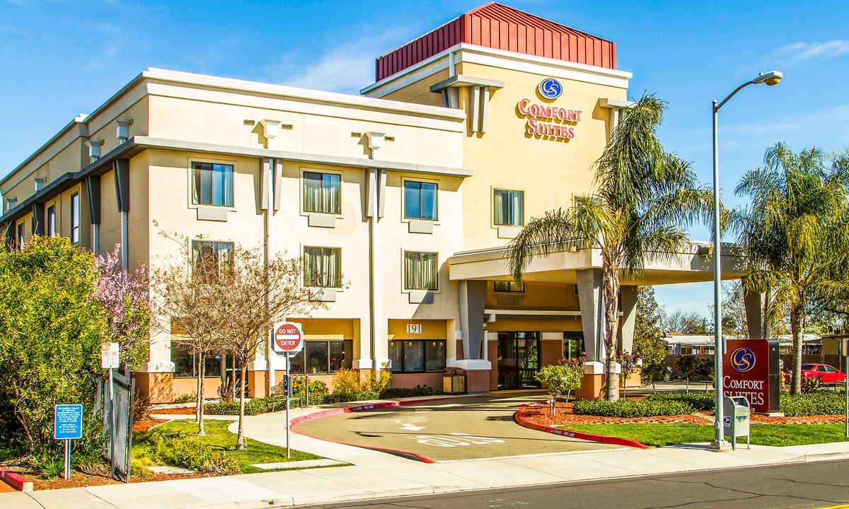 Nut Tree Hotel | Comfort Suites Vacaville