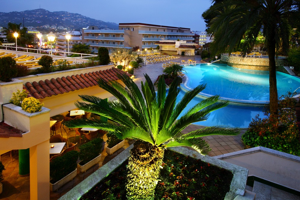 Lloret Town Center Hotel | Guitart Central Park Aqua Resort